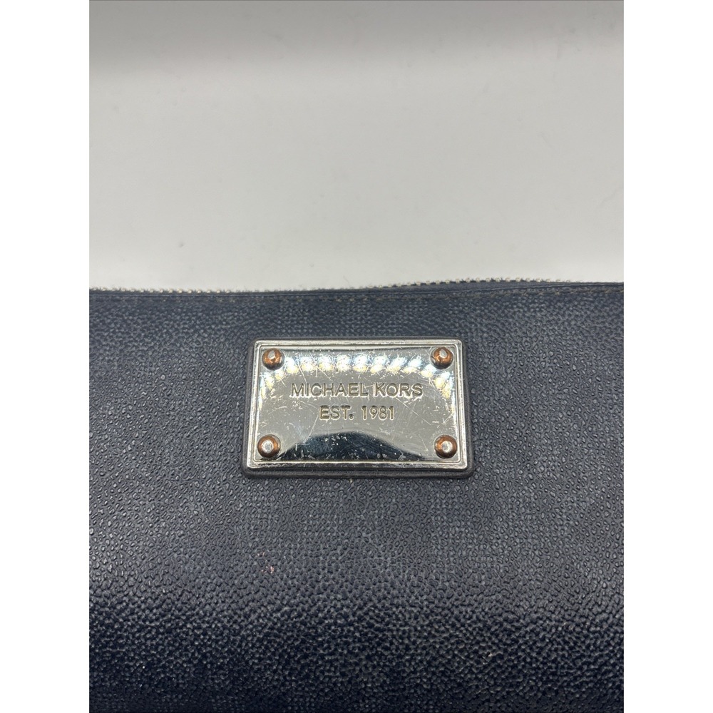 Michael Kors full zip leather wallet blue - Picture 5 of 12